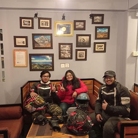 Paila Hostel Lakeside Pokhara Exterior photo
