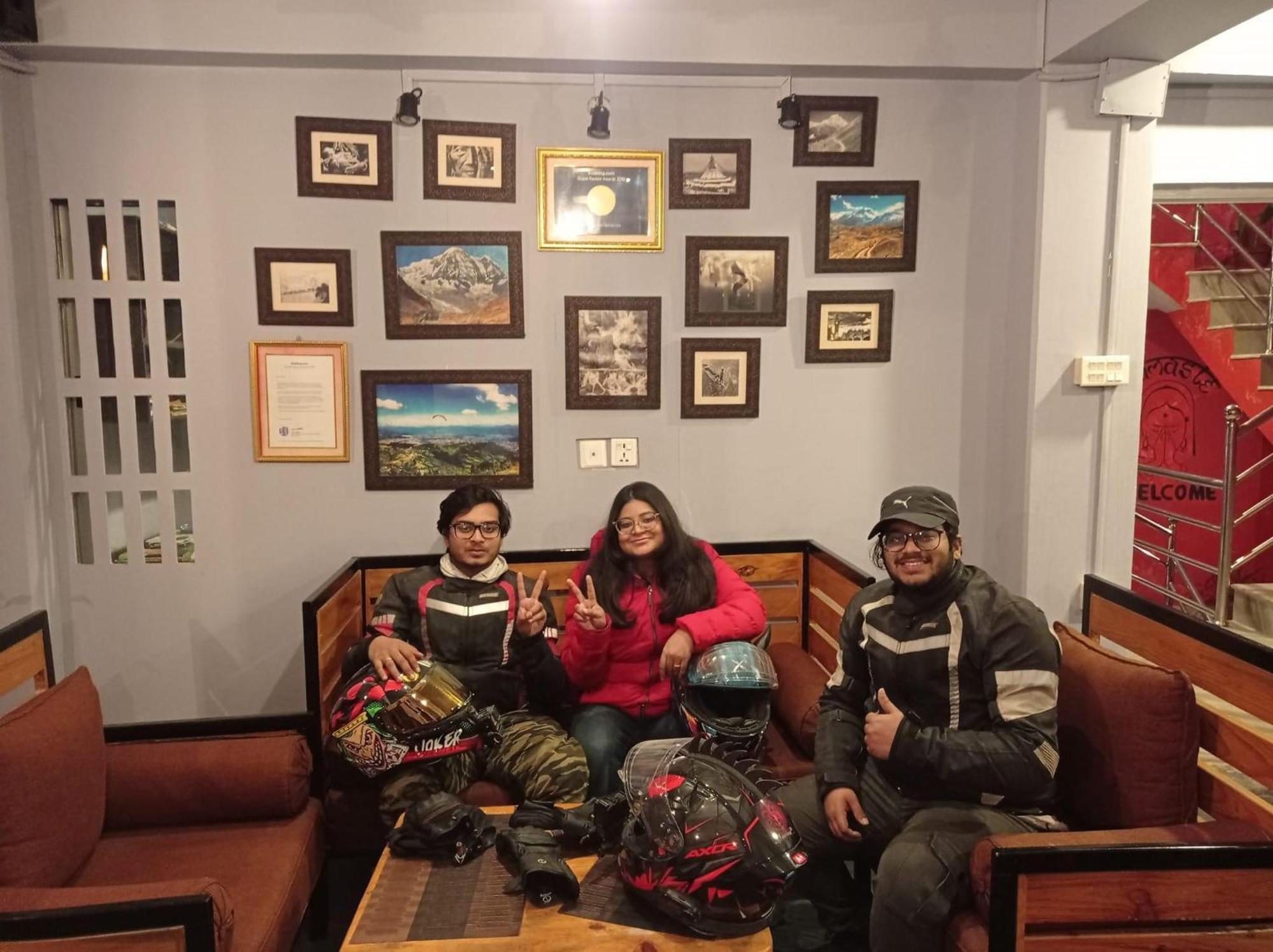 Paila Hostel Lakeside Pokhara Exterior photo